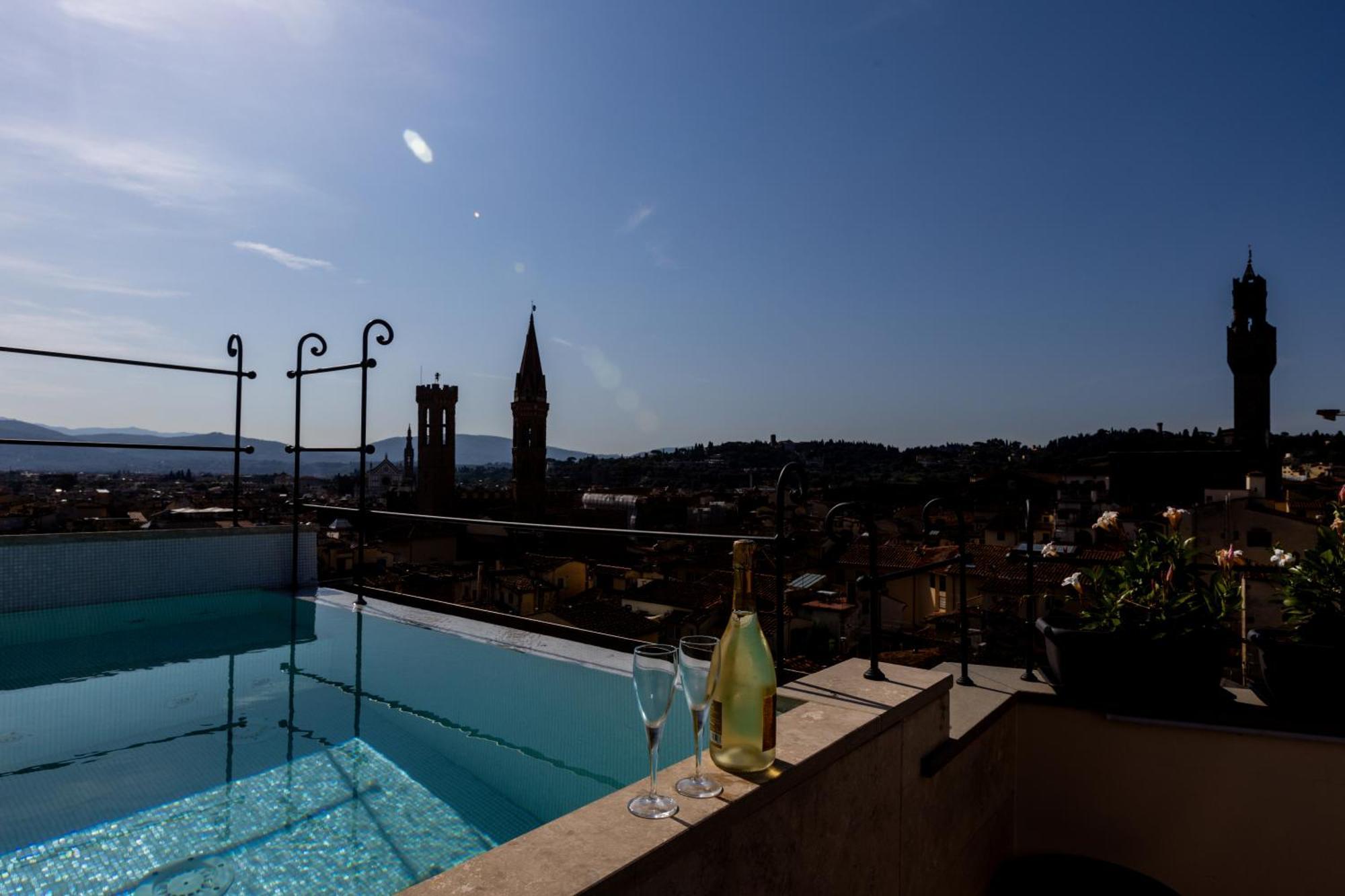 Donati Luxury Tower Suites Florença Exterior foto