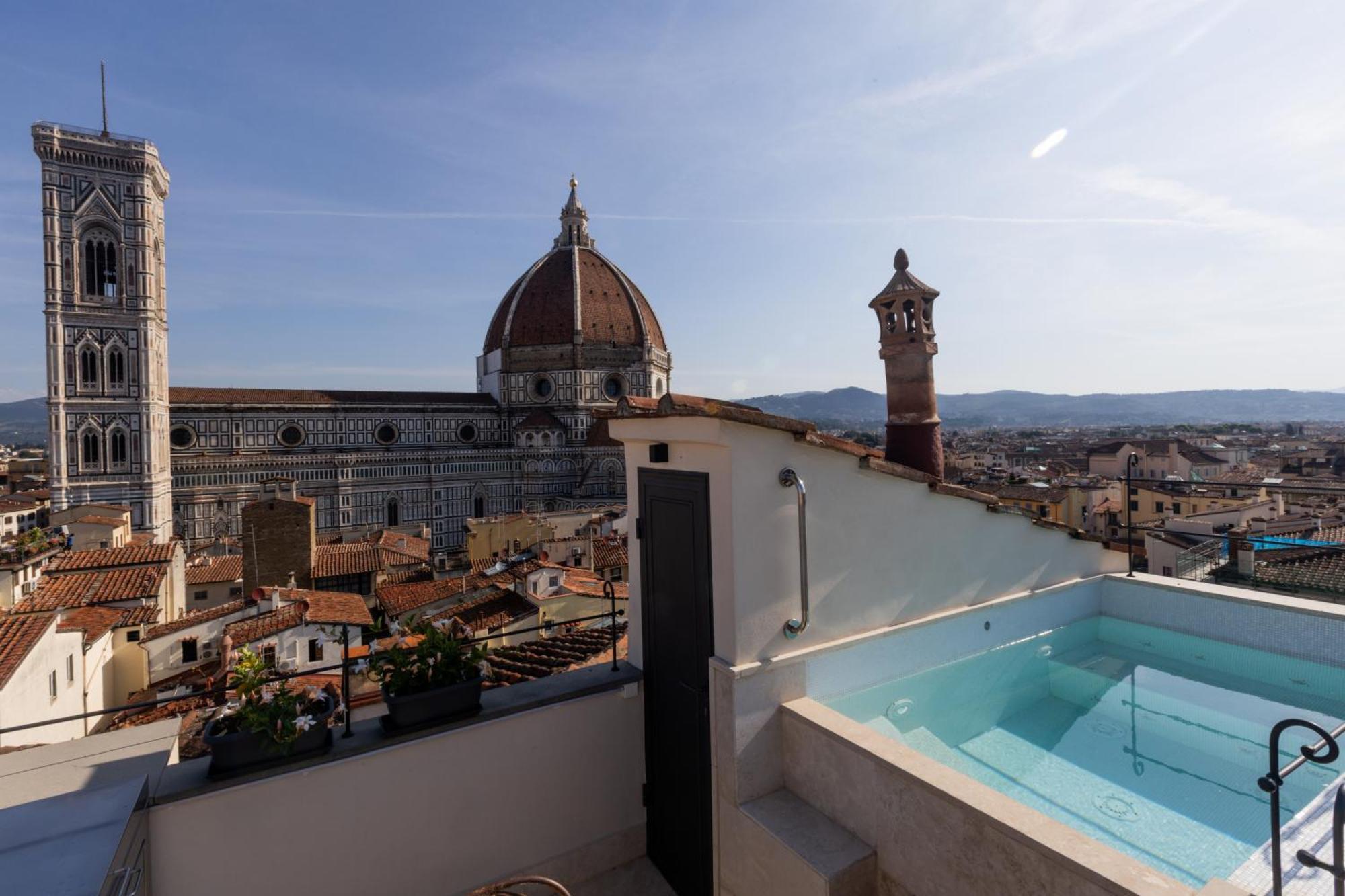 Donati Luxury Tower Suites Florença Exterior foto